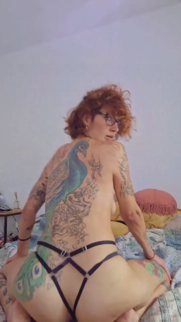 🔥 Redhead Tattoo Slut Wakes Up Hungry for Anal Cock Feeding 🍑💦