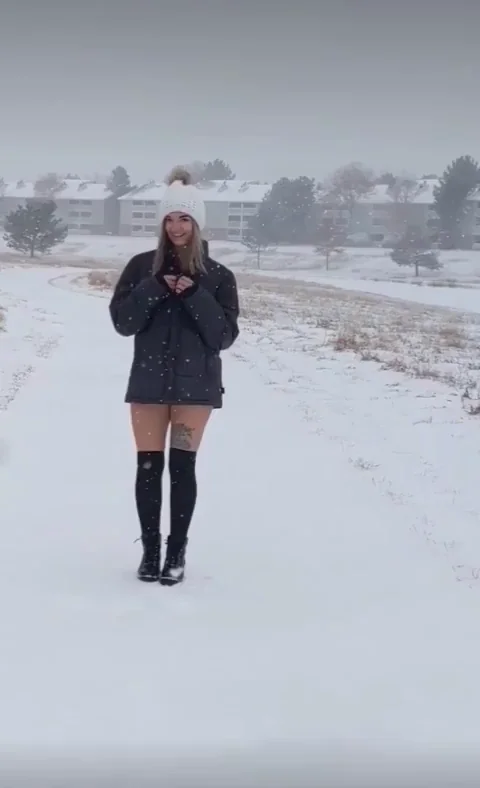 Playing in the snow on my walk! [GIF]