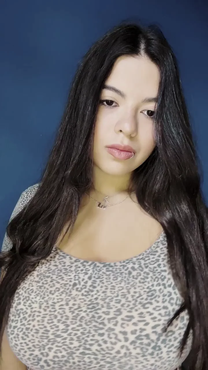 I never knew my huge boobs would be the trigger to me being horny