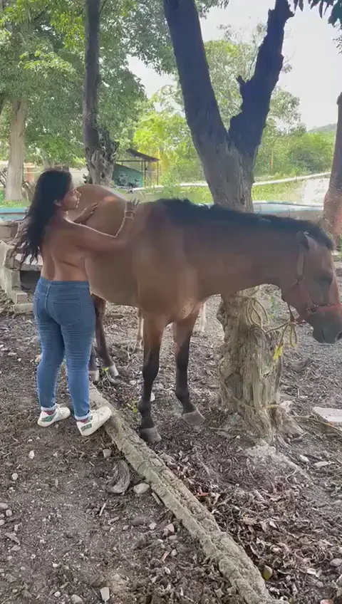 im the sluttiest farmergirl in arizona