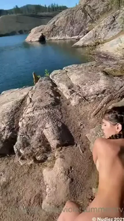 HER FULL PACK IN COMMENTS????