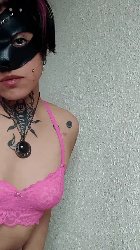 The art of seeing this kitty on her knees for you..