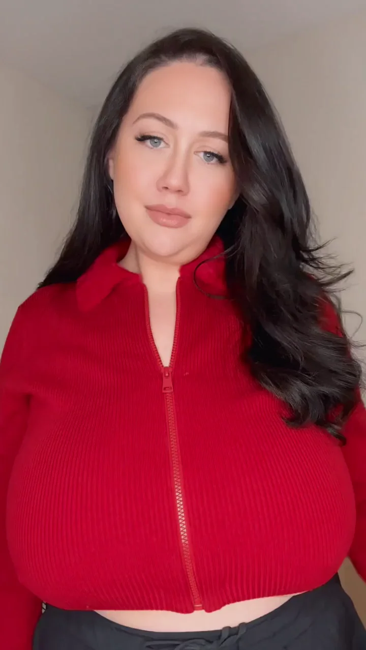 Drop Your Age If You Worship These Massive Tits Just for Fun 😍💦