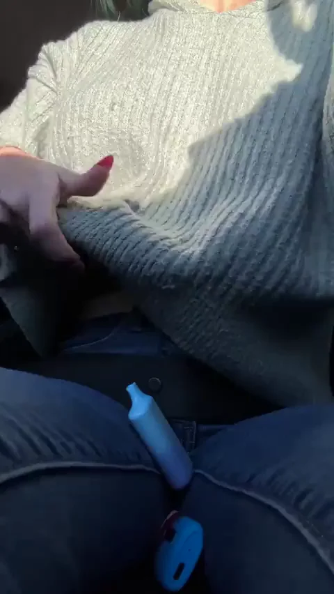 🚗 Busty Babe's Risky Car Tit Flash 😈