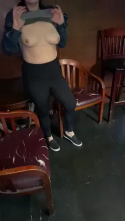 Public Tit Flash Slut Loves Baring Her Big Jugs 😈🍈🍈
