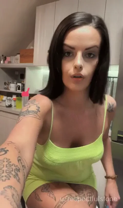 Real Mom Teases Nudes: Accept My Slutty Pics No Questions? ❤️🔥