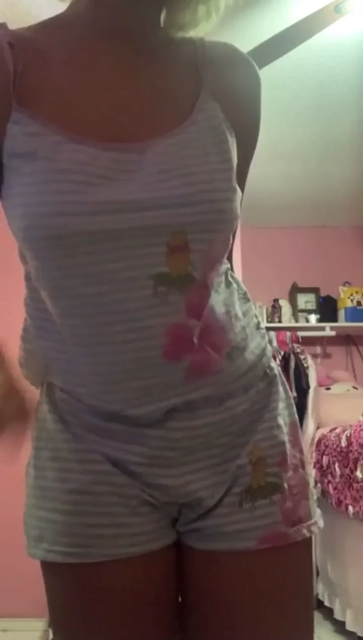 Fresh 18yo College Slut Teases: Your Type? 🍒🔥