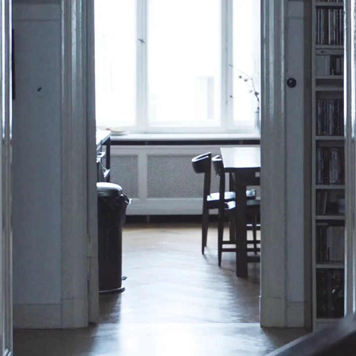 Cate Blanchett's Distant Tits & Juicy Ass Tease in Tár UHD 🔥🍑