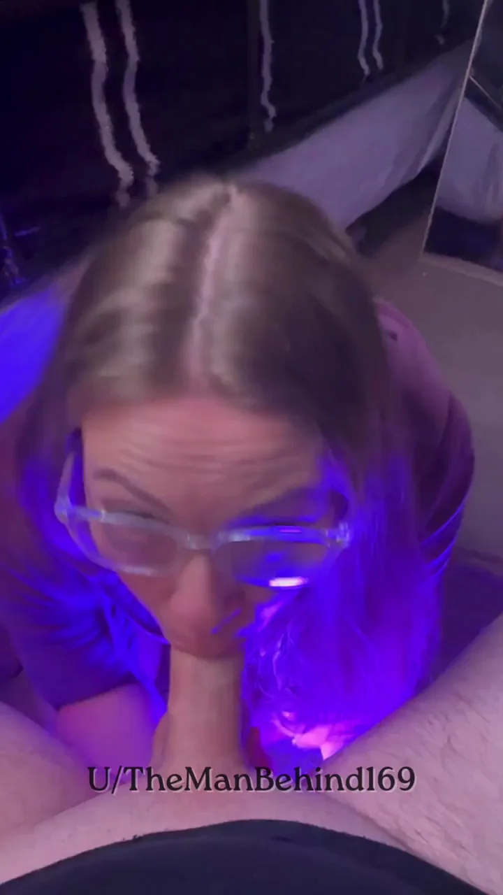 As soon as she taste is straight down she goes