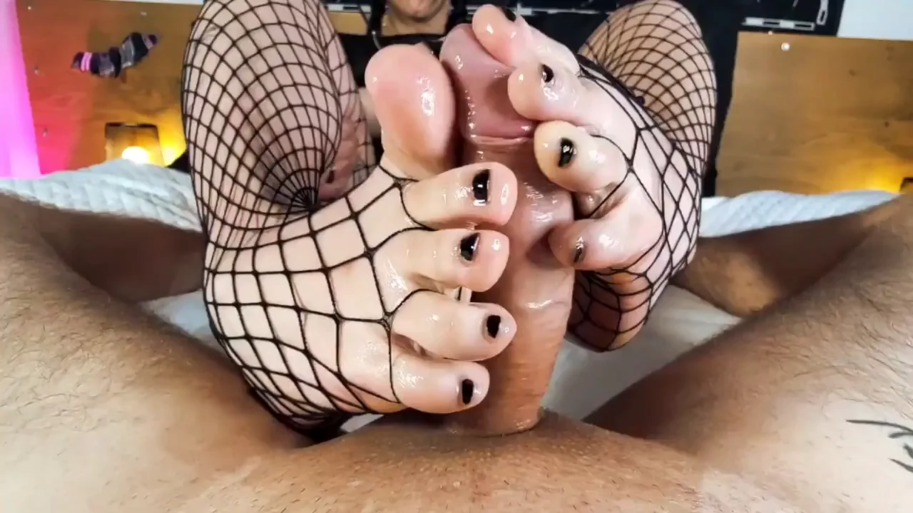 Thick Cock Craving Her Daily Thigh Fuck Grind 😈🍑💦