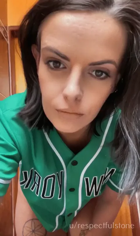 Euro Mom Slut Fucks on Date One 🍑💦