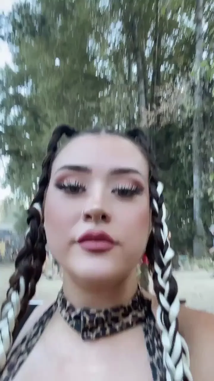 Can I be your rave babe?😁