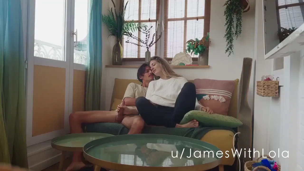 🔥 Real Couple's Steamy Handjob Bliss [MF] 💦