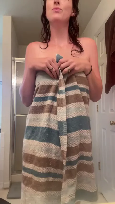 Married mom of 4, but I still love fucking other men
