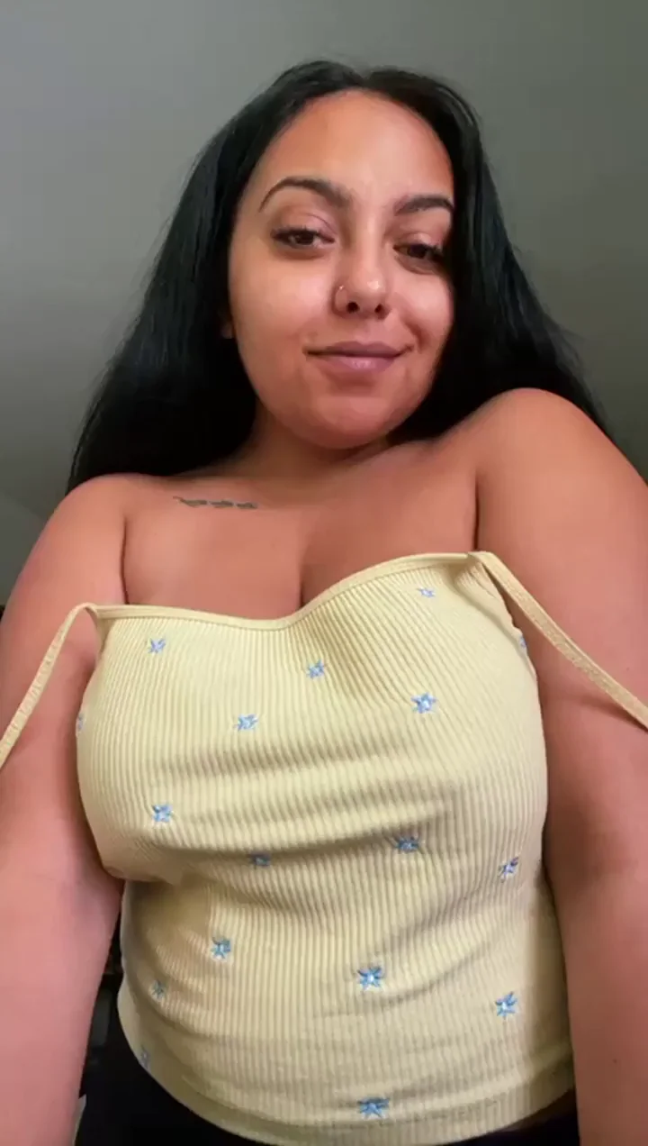 Im dropping them fast just for you (drop)