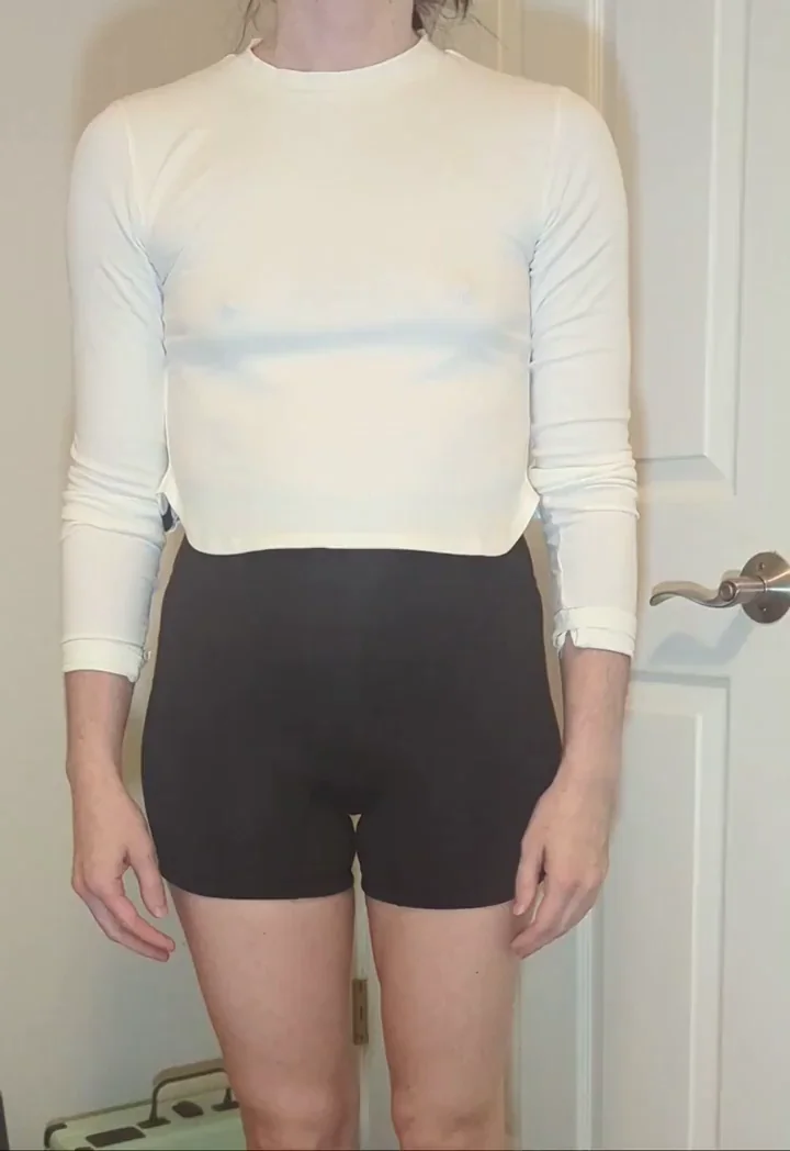 Biggest benefit of small tits: never have to wear a bra