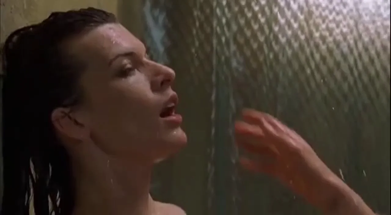 Milla Jovovich - .45 (2006)