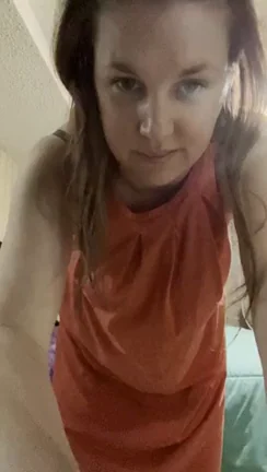 Bathroom Hookup in 10? Hot MILF Teases Pussy Under Dress 😈💦
