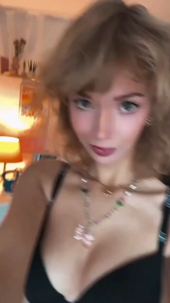 Im obsessed with the thought of being your private fuckdoll||