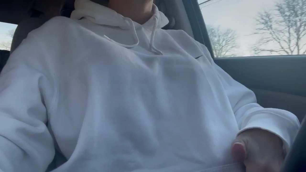 Do boobs make Christmas music more enjoyable?