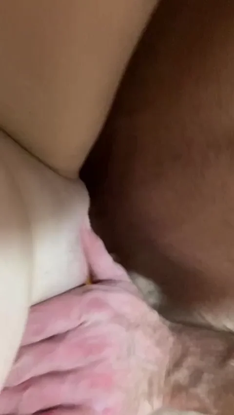 Getting my little pussy and clit fucked 😁€