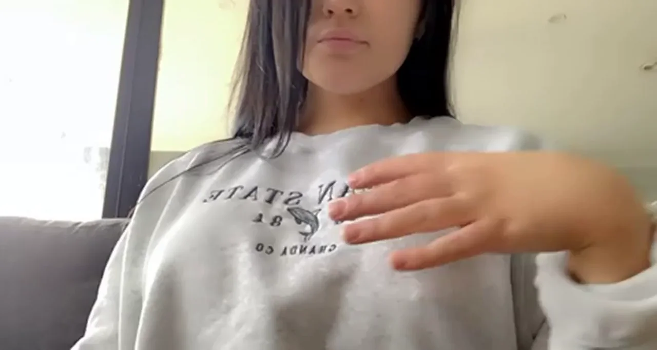 I hope my big titty reveal gives you a nice surprise 😁 [OC]