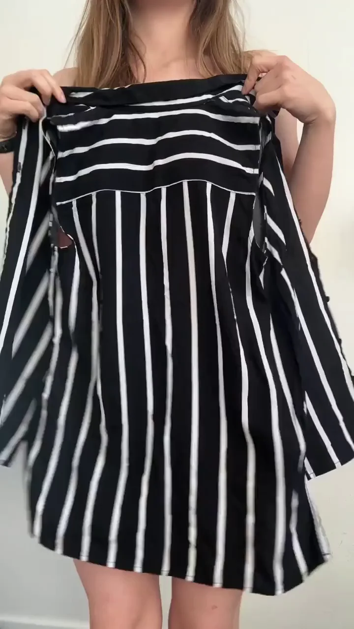 Do guys still appreciate small titties?