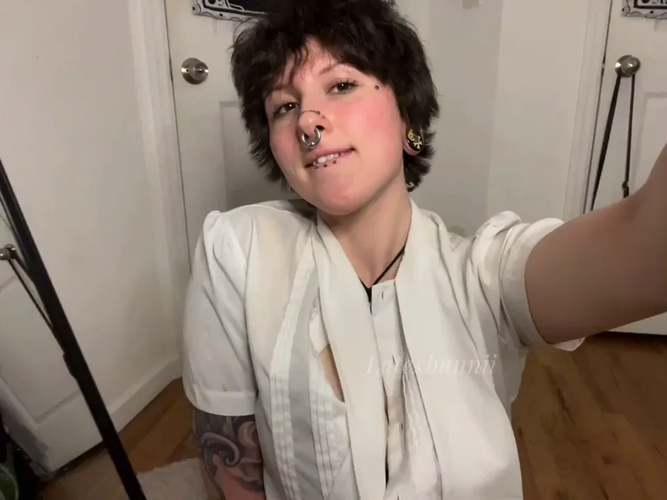 If I was your secretary would you keep me around to fuck in the office?