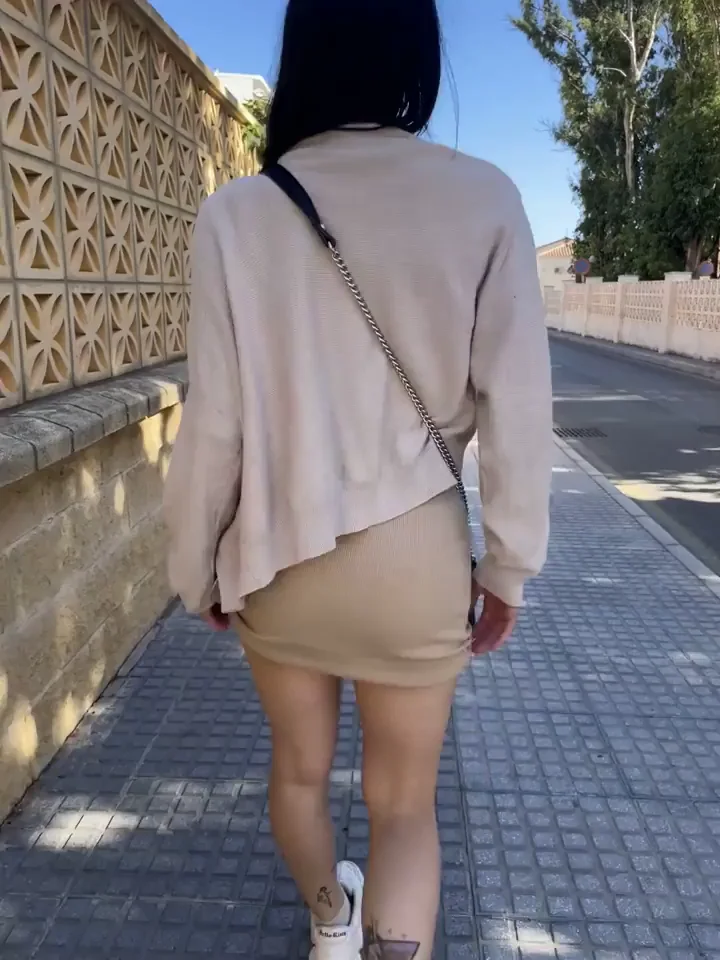 Need a lover that will eat my ass too
