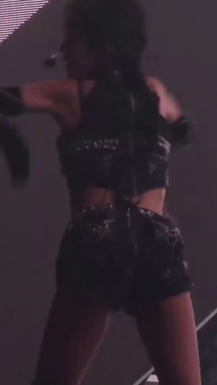 TWICE - Mina