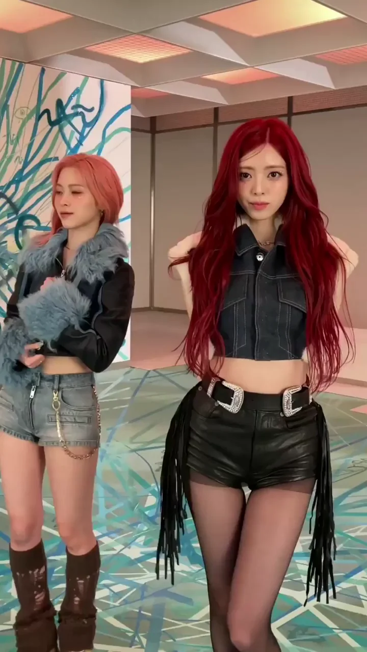 Itzy - Yuna & Ryujin