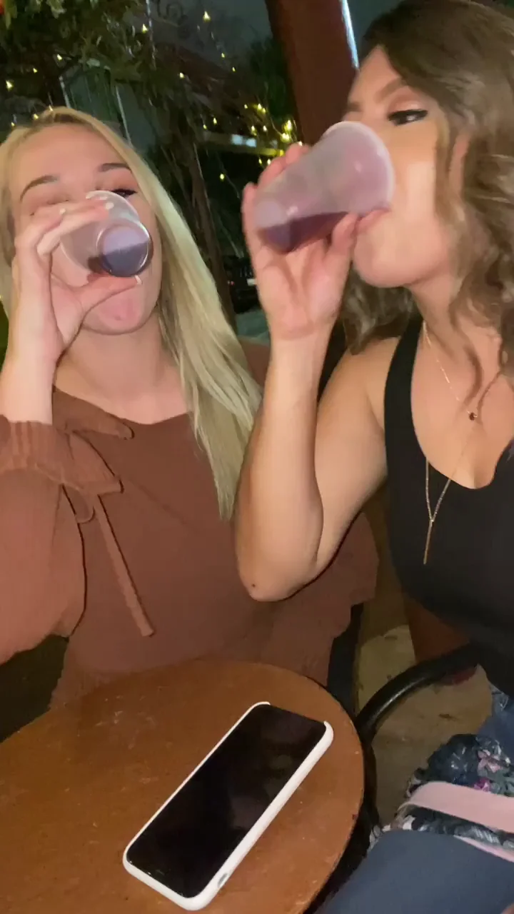🍸 FFM Sluts Making New Friends & Getting Nasty 4L 🔥