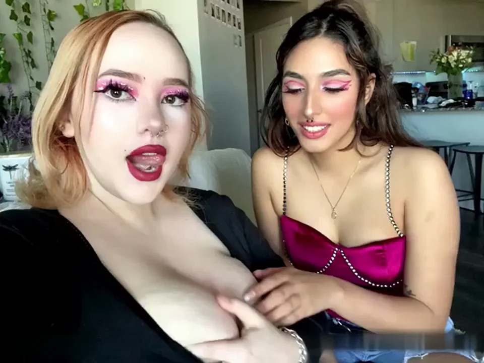 🔥 Busty Redhead Hottie Gets Tits Worshipped by Sexy Brunette 😍🍒
