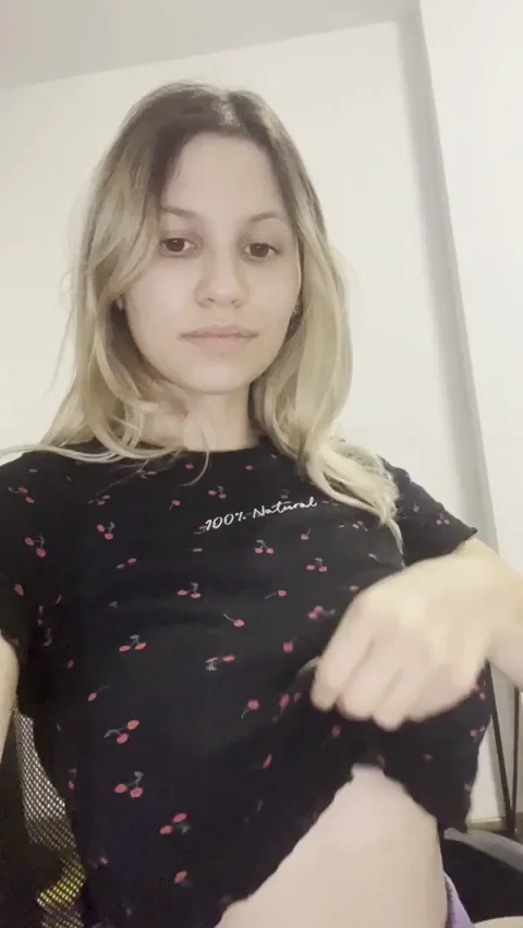 Imagine my boobs bouncing on you