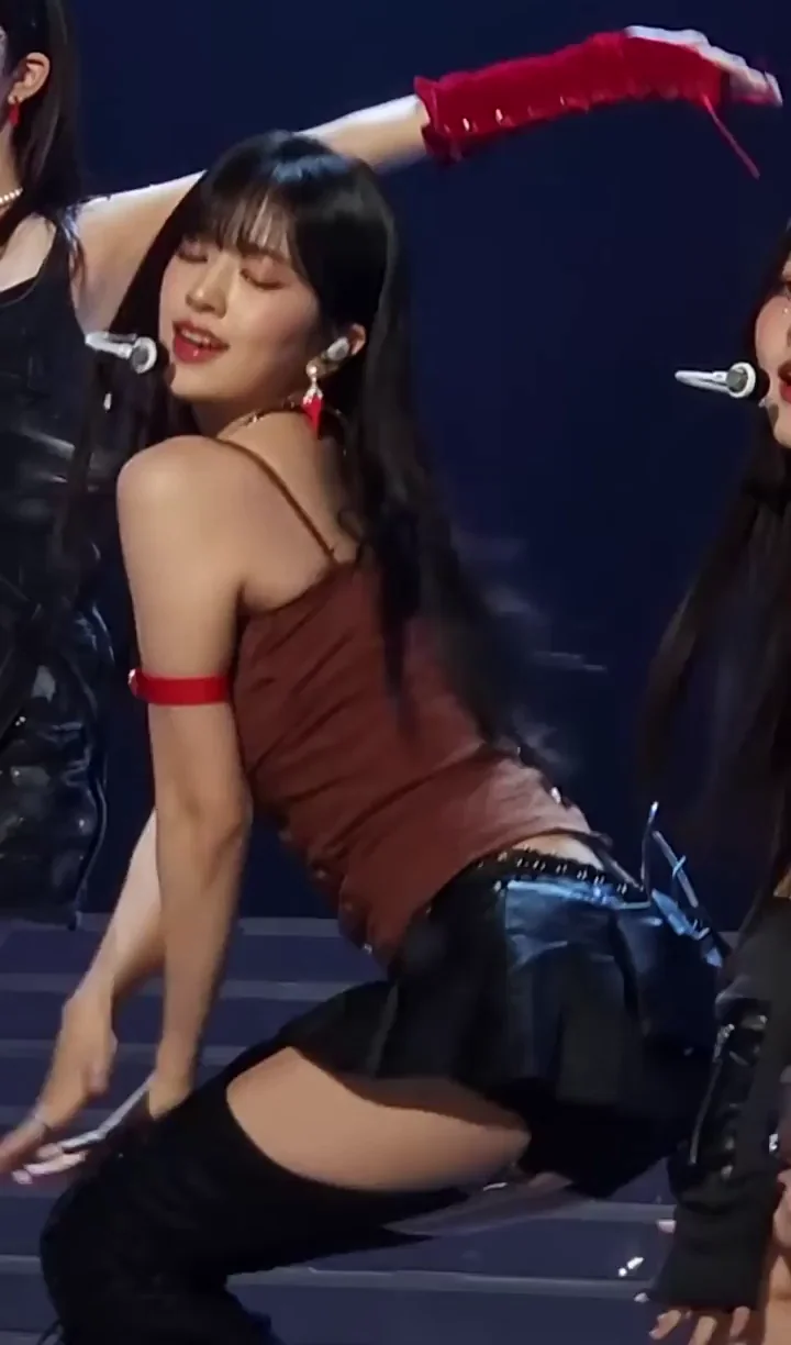 IVE - Yujin