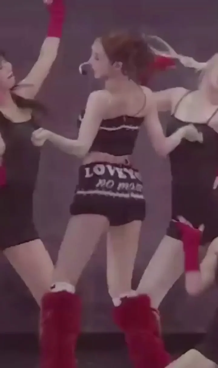 TWICE - Nayeon