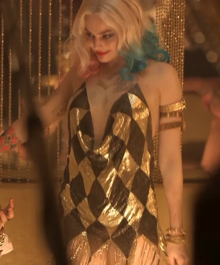 Margot Robbie's Harley Quinn Tease: Shiny Tits & Juicy Ass in Suicide Squad BTS 🔥🍑