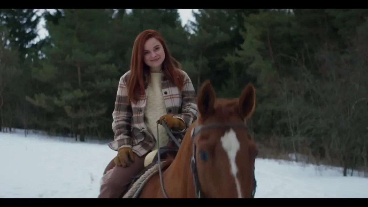 🔥 Hannah Gross' Snowy Nude Horse Ride in Falling (2020) 🐎❄️