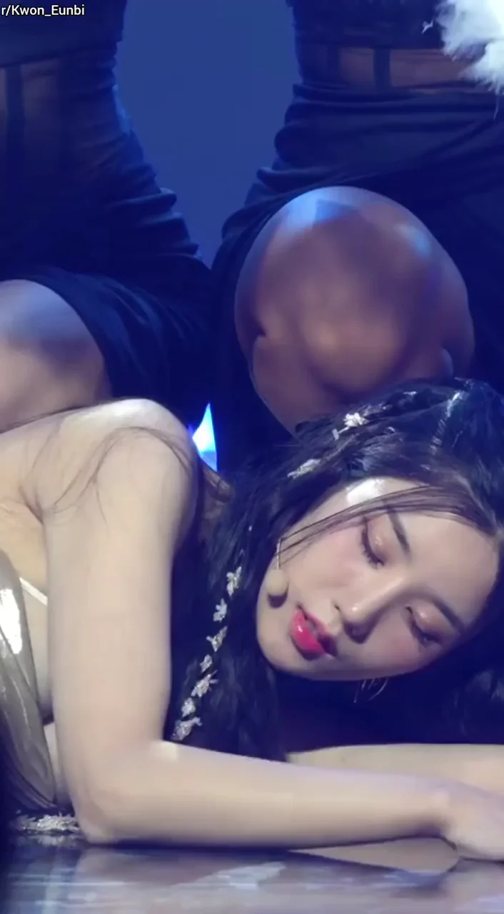 Kwon Eunbi - Pokies? and more!