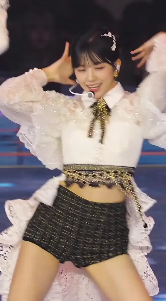 IVE Yujin: Slutty Schoolgirl Dance Tease in Tiny Hotpants