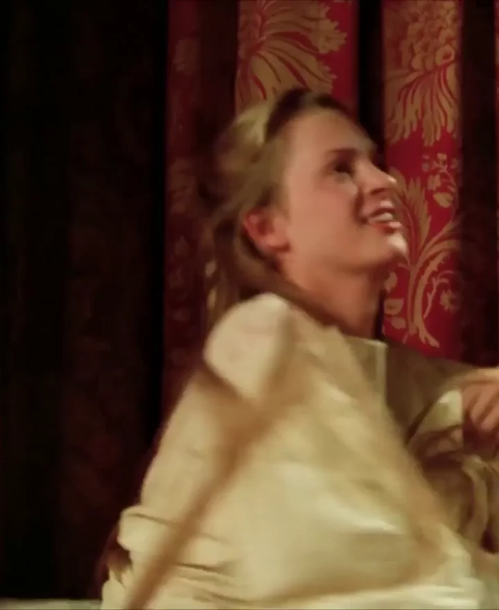 Uma Thurman's Slutty Seduction: Big Tits Bare in Dangerous Liaisons