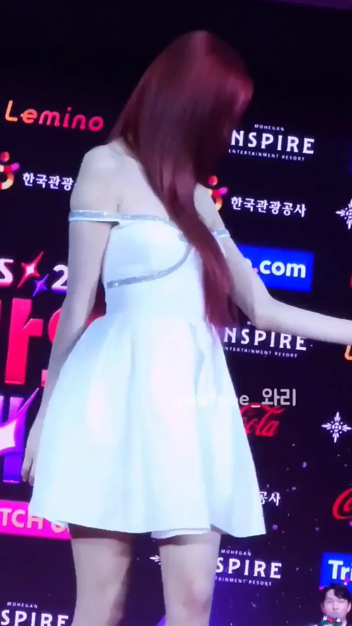 ITZY - Yuna