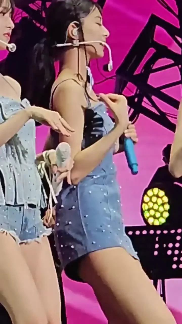 TWICE - Tzuyu