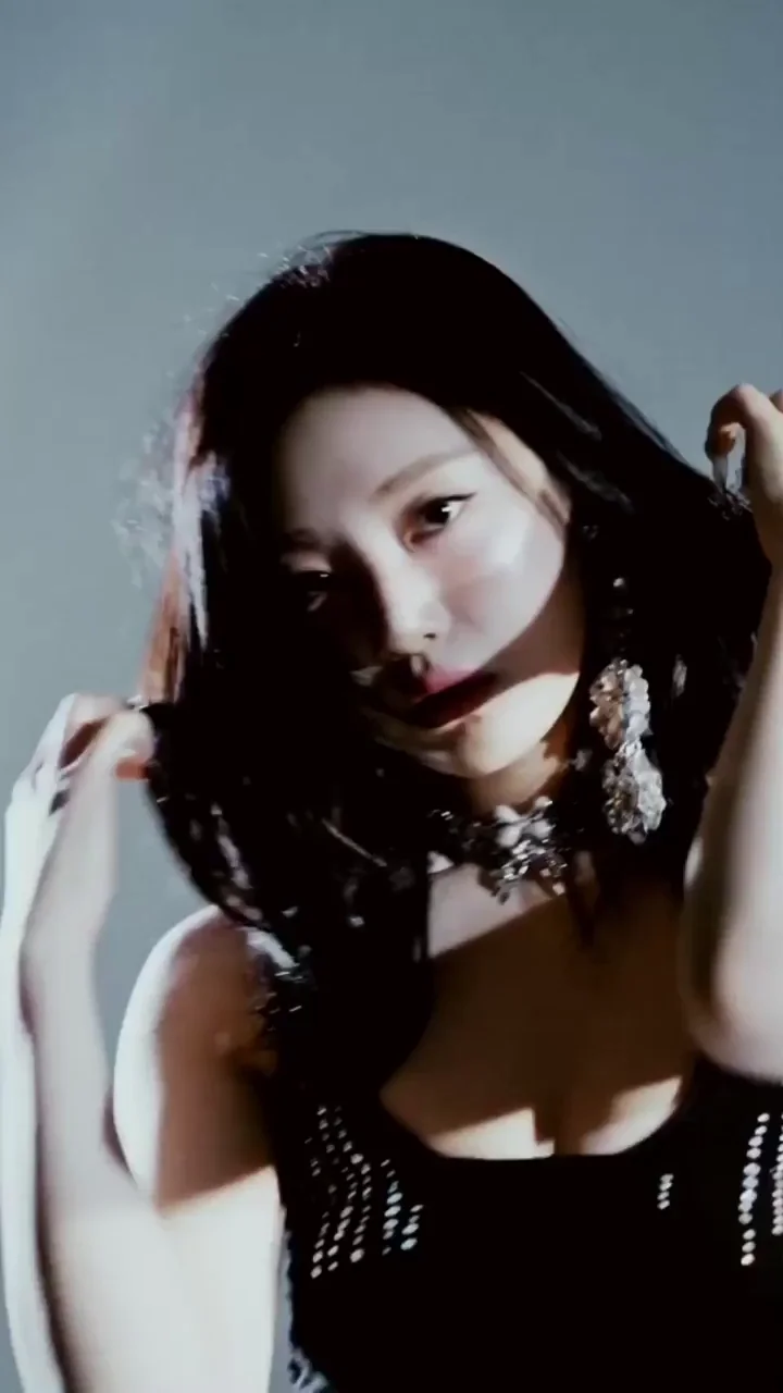 🔥 Ningning's Seductive Kpop Tease 💋