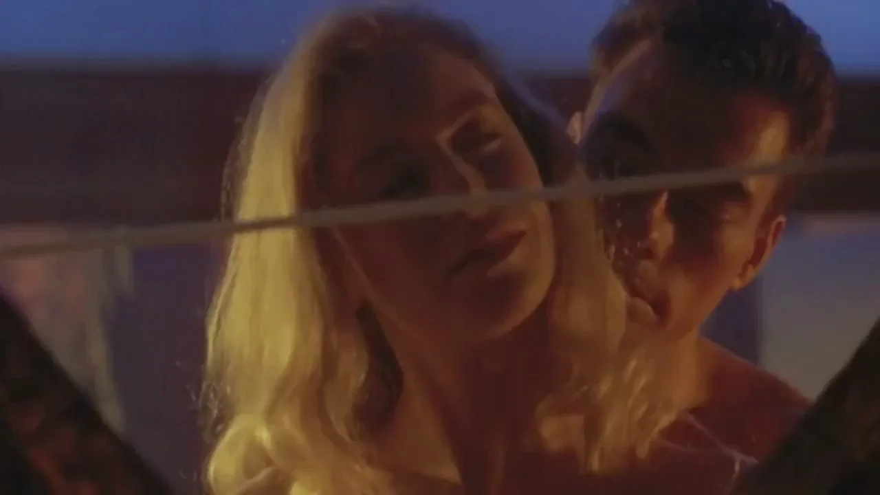 Alonna Shaw: Double Impact (1991)