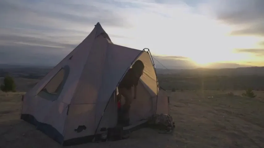 Rachel Cook's Juicy Tent Ass 🍑🌅