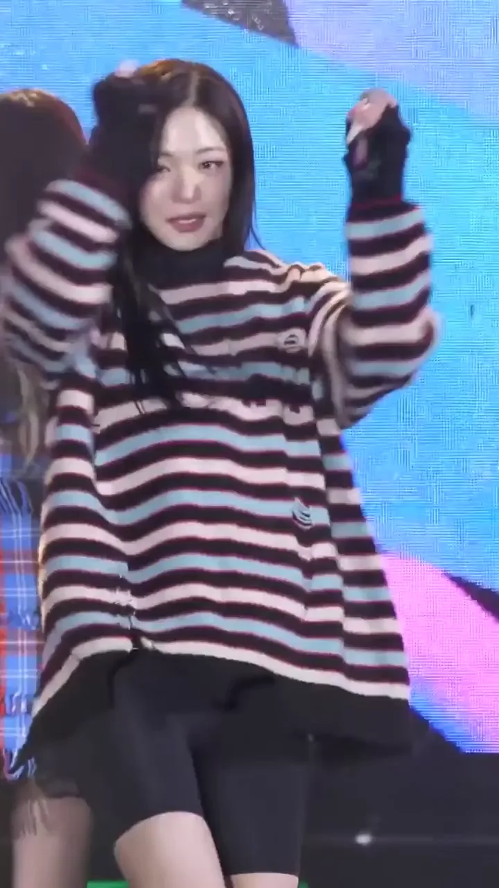 fromis_9 - Chaeyoung