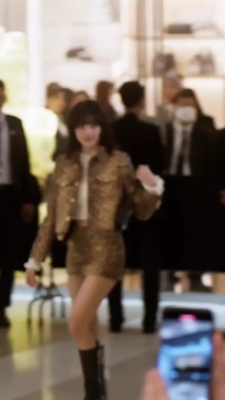 blackpink - Lisa