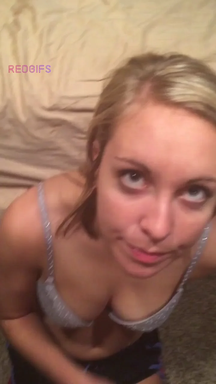 She removes her bra to take the cumshot (pt. 2)