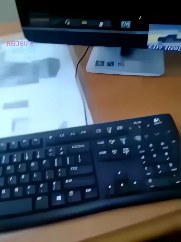Office Slut POV: Pussy Tease Revival 💦👅